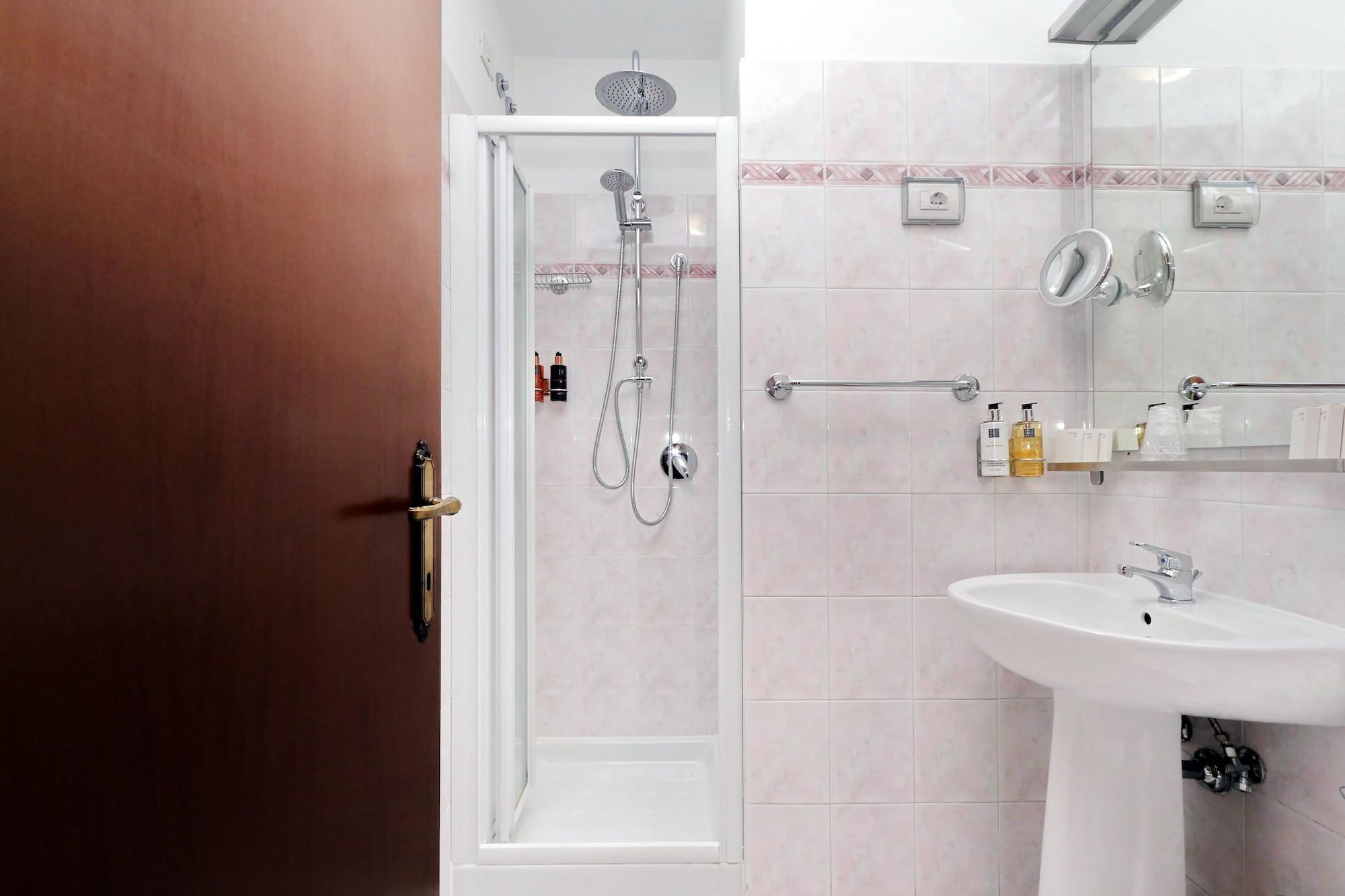 Casa Santa Sofia Otel Roma Dış mekan fotoğraf