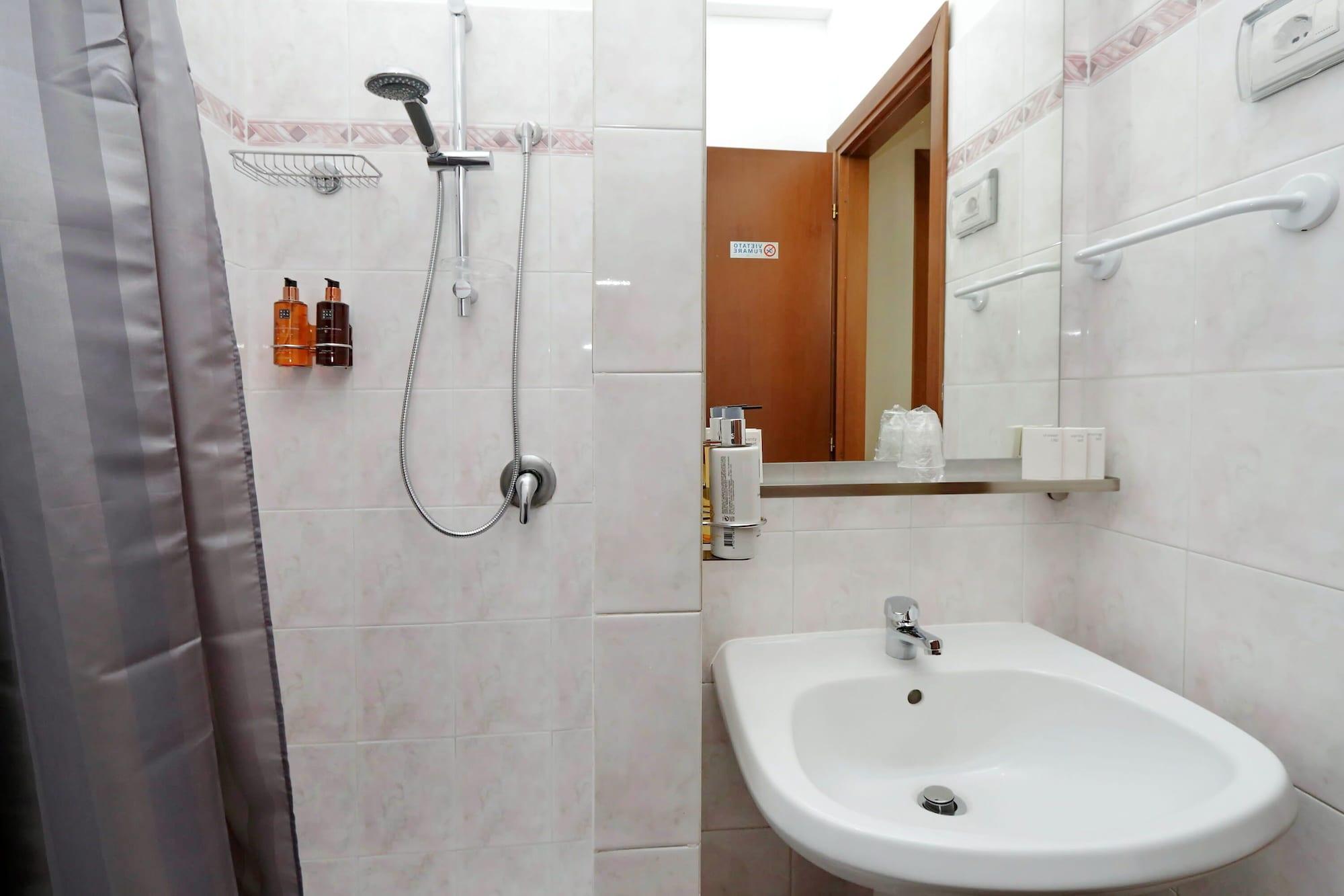 Casa Santa Sofia Otel Roma Dış mekan fotoğraf